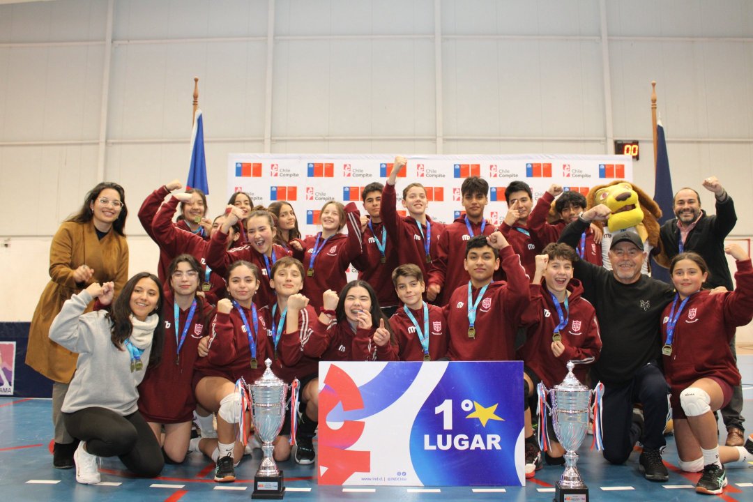 /colegio-san-lorenzo-saca-pasajes-a-la-final-nacional-escolar-de-voleibol-en