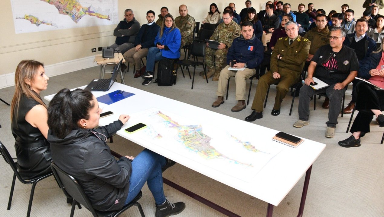 /municipalidad-de-punta-arenas-invito-a-instituciones-publicas-y-privadas-a