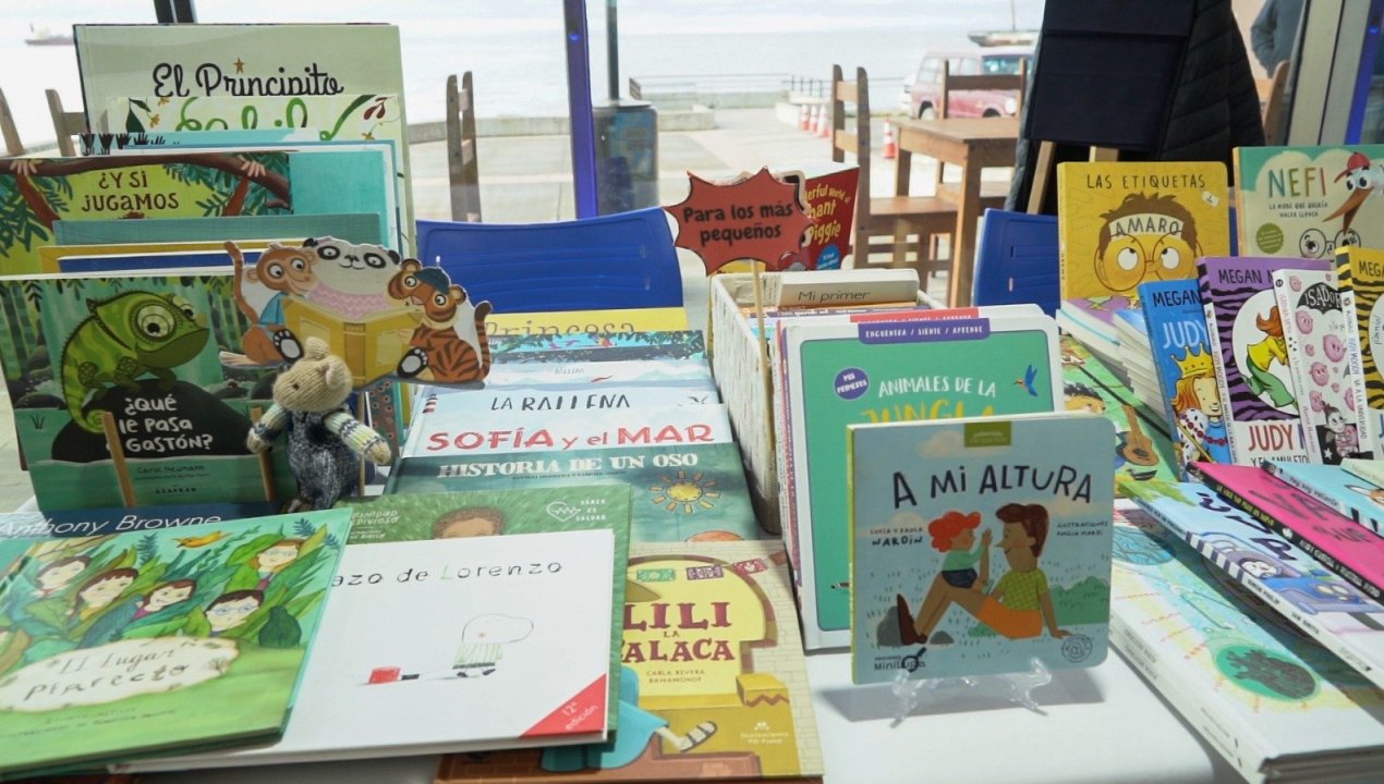 /gabriela-mistral-sera-el-alma-de-la-feria-del-libro-dinko-pavlov-2025