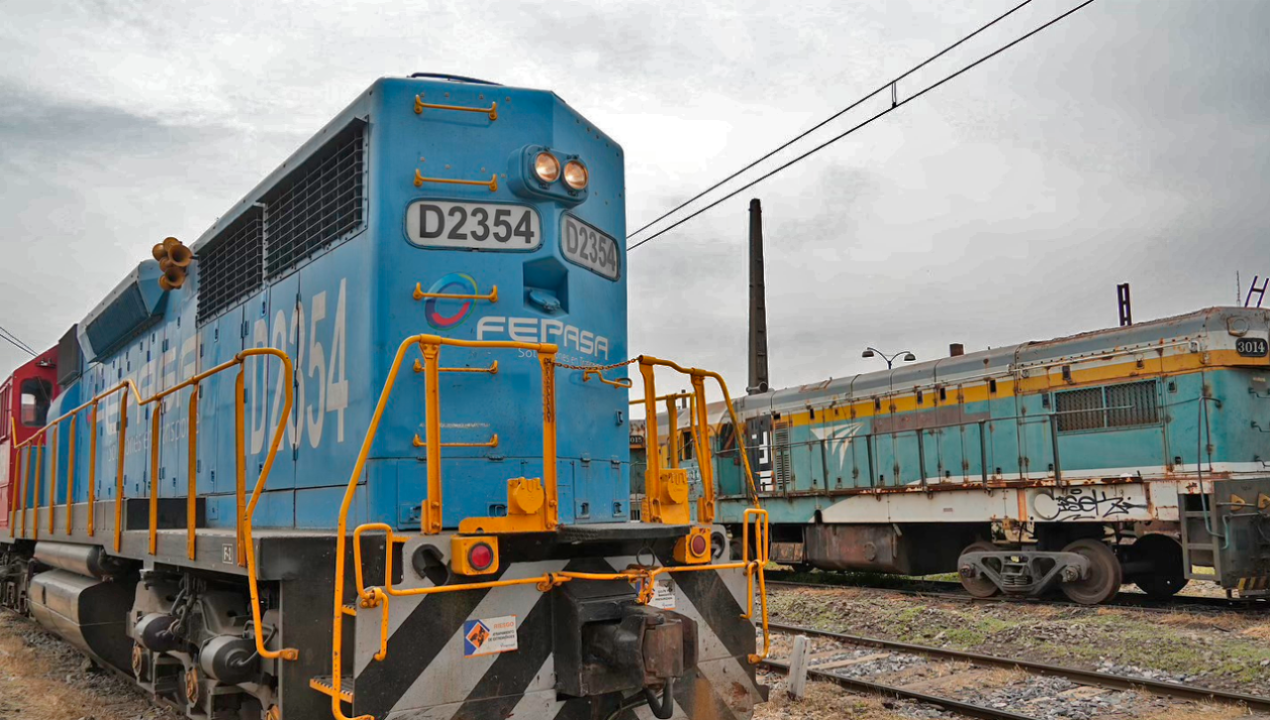 /actualidad/transportes/tren/miles-de-litros-de-bebestibles-fueron-trasladados-en-tren-desde-santiago-a