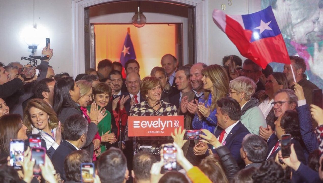 /actualidad/familia-de-pinera-y-exautoridades-de-su-gobierno-respaldaron-a-matthei-en